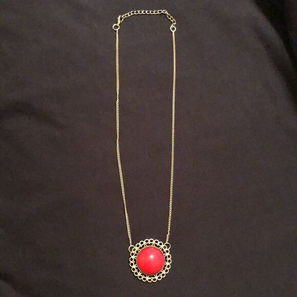 Southern Beautiful Red Pendant Silver Tone Necklace - Picture 1 of 7